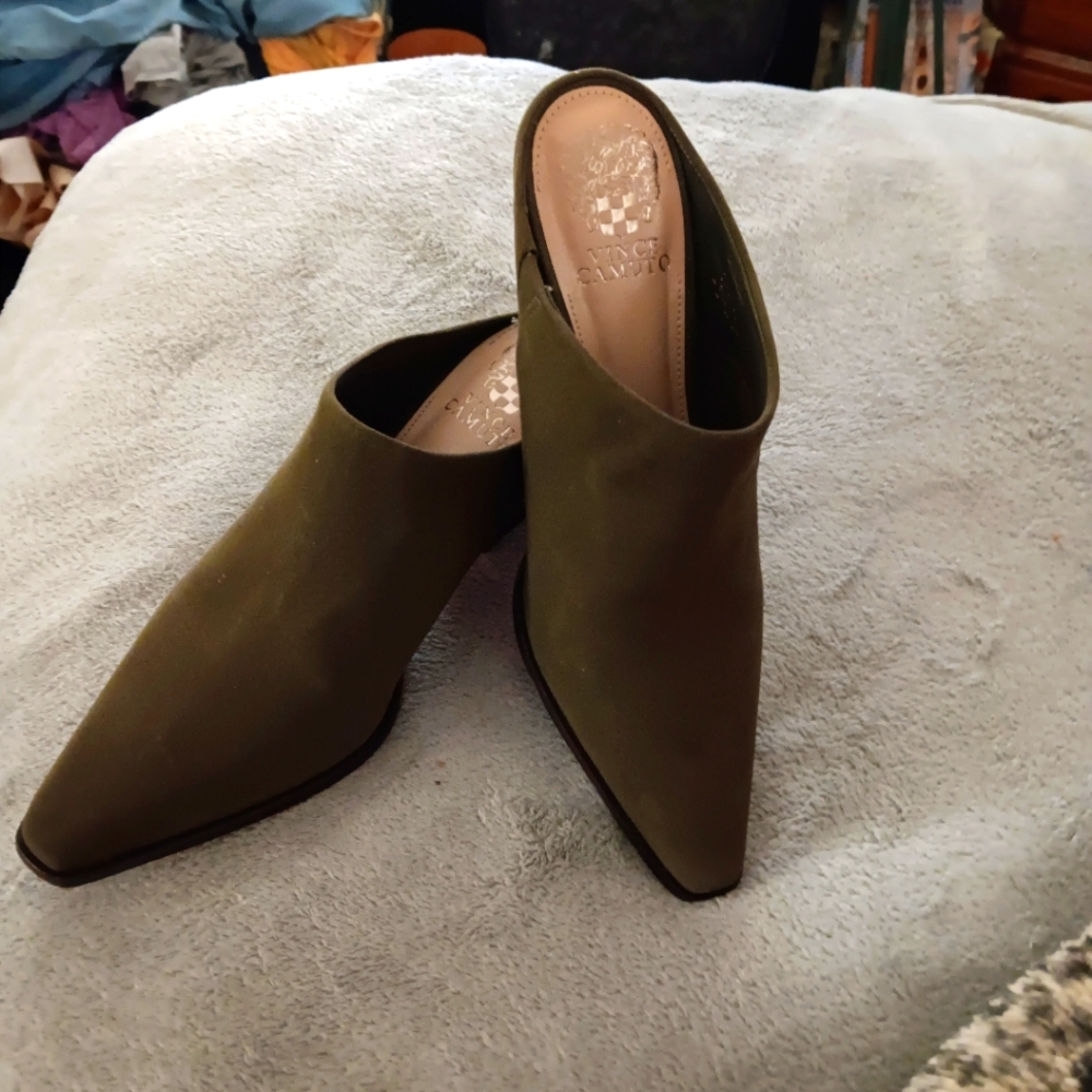 VINCE CAMUTO EGWENNY 7M